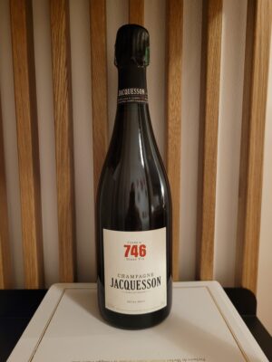 Champagne Jacquesson, Grand Vin, Champagne Brut, Chardonnay, Pinot Noir, Pinot Meunier